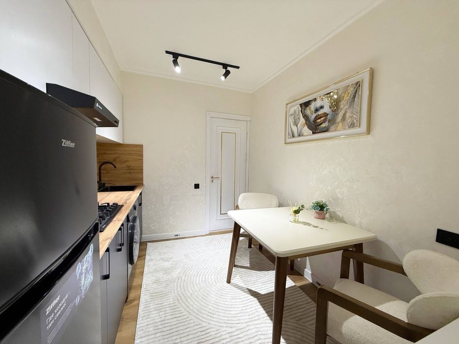 Продаётся 1-комнатная квартира По ул. Абая Корзинка 100м