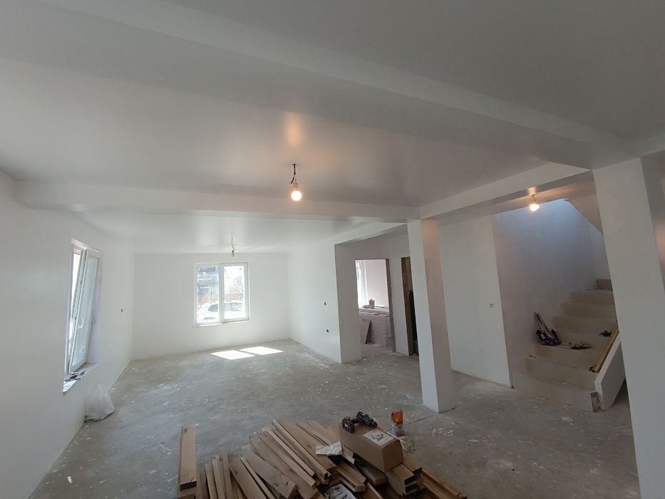 Finisaje interioare/exterioare...