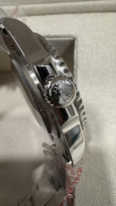 УНИКАЛЕН | Rolex Submariner | Чисто НОВ |