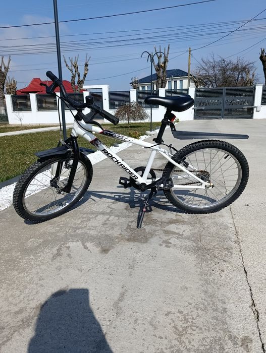 Bicicleta copii 6-9 ani