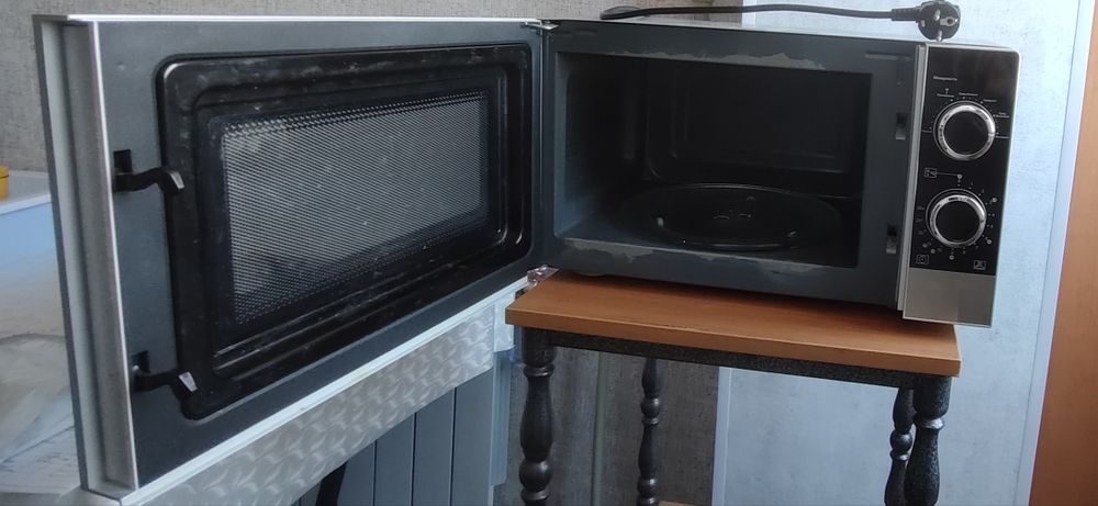 Продаю микроволновку