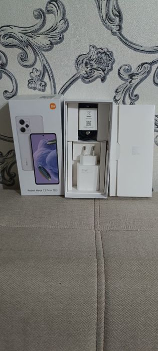 Продам Редми нот 12 про+ 5g