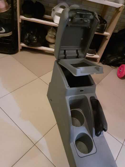 Продам подлокотник