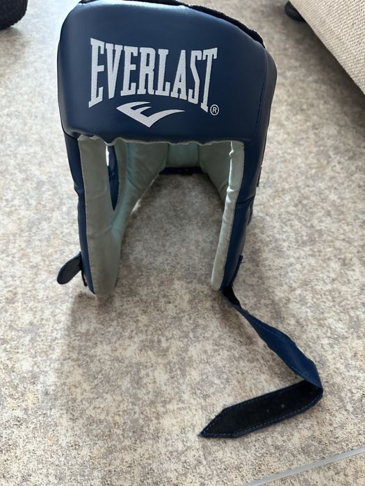 Шлем adidas оригинал