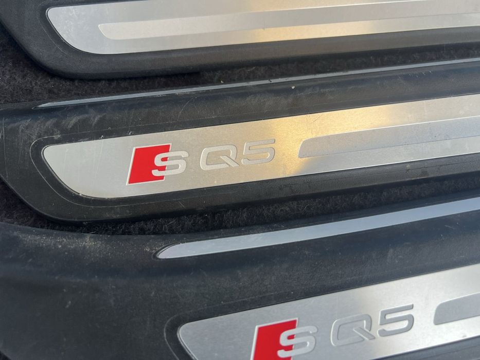 Лайсни интериорни под врати Audi Q5 SQ5 Sline комплект Ауди Кю5 CKю5