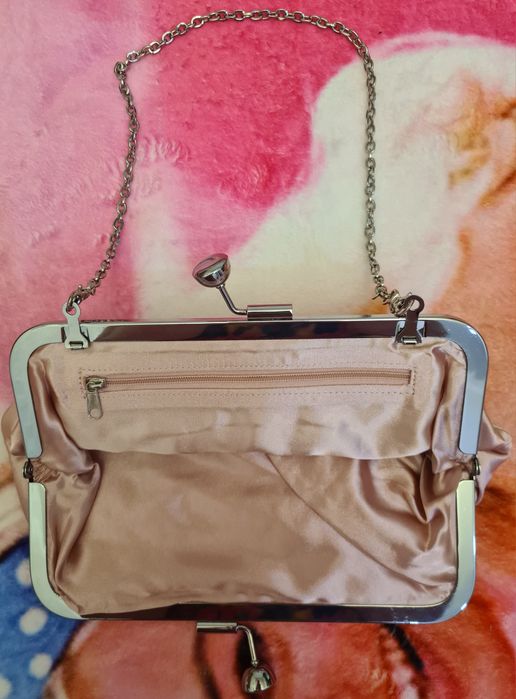 Продам новый клатч