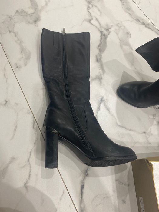 Продам сапоги зима размер 40 евро зима