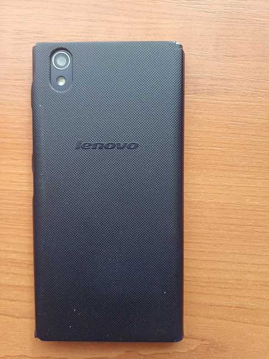 Telefon Lenovo p70