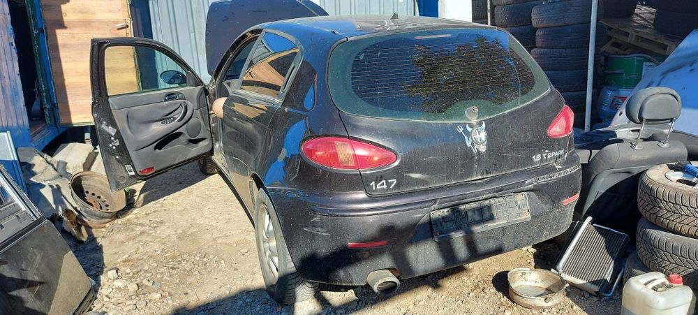 Alfa Romeo 147 на части