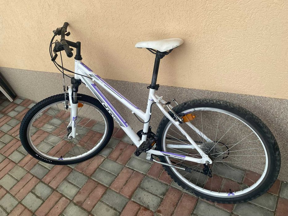 Vand bicicleta fete Julia in stare perfecta 26 marime M