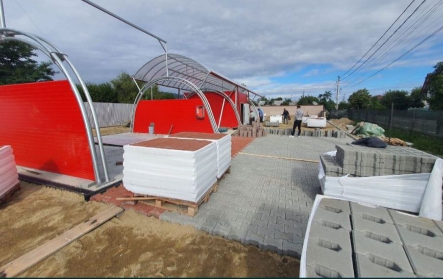 Executam spalatorii auto self