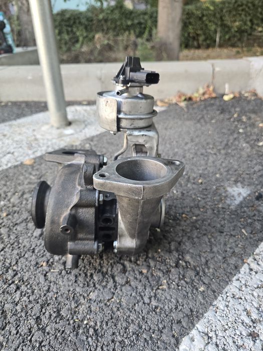 Vând turbina chevrolet captiva 2.2 diesel  184 de cai