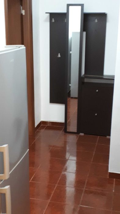 PROPRIETAR vand apartament cu o camera