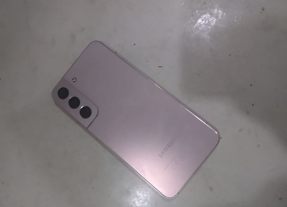 Samsung s22 pink gold идеал