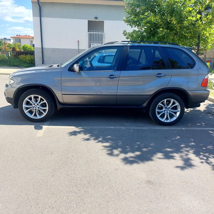 BMW   Х5 феислиф