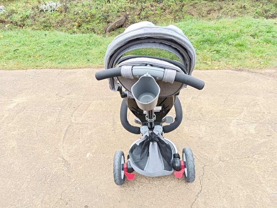 Триколка в отлично състояние