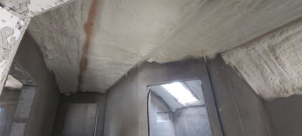 Izolatie profesionala cu spuma poliuretanica