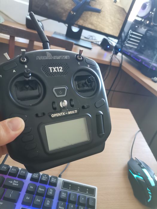 Telecomanda fpv Radiomaster tx12