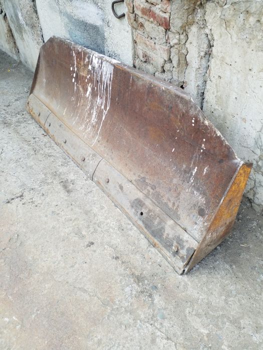 Отвал  ДТ 75 , МТЗ.