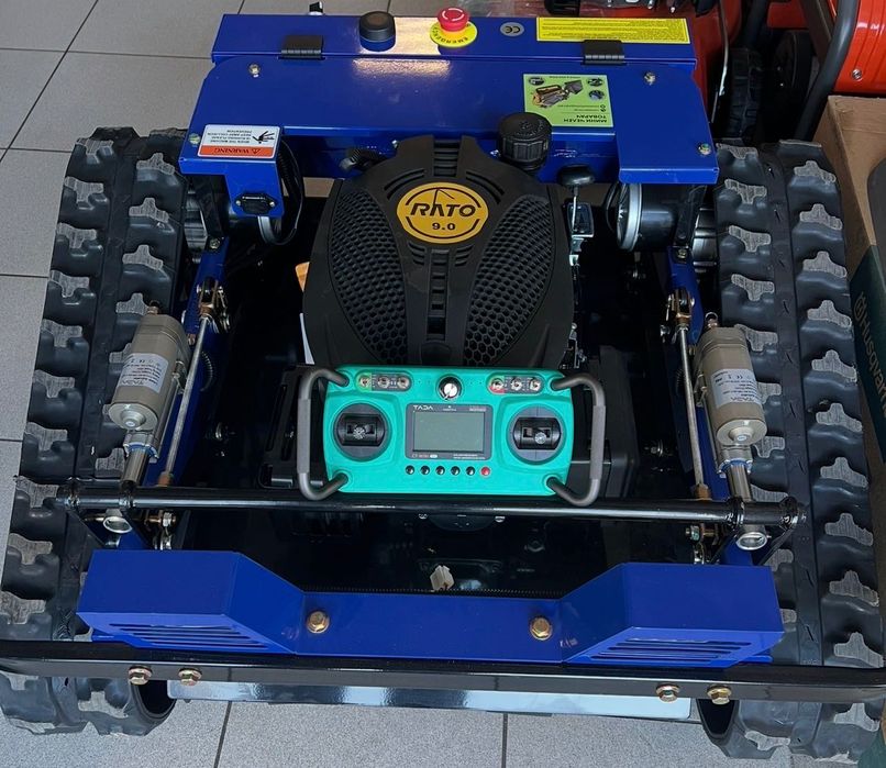 Косачка робот с дистанционно управление