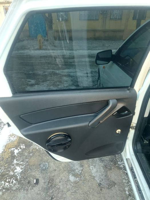 Продам машину Лада гранта