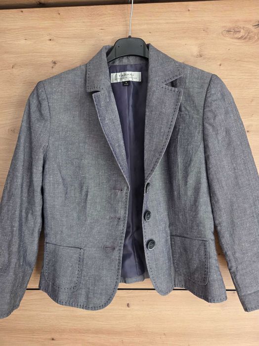 Костюм TAHARI - S размер