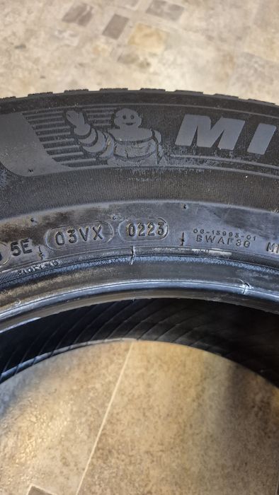 Гуми 4бр.Michelin Cross climate 2 suv