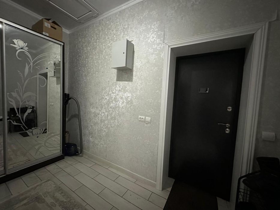 продается дом в центре города