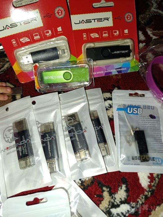 Usb 32gb, 64gb bor