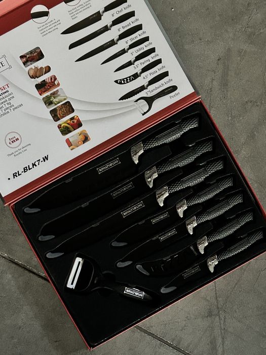 Set 7 cuțite bucătărie Royalty Line (Negru) + Curățător, Nou în cutie