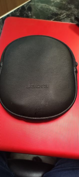 Оригинални Блутут Слушалки Jabra , Силен чист звук Промо цена