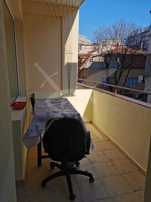 Дава се под наем Четиристаен апартамент в Варна, Колхозен пазар - 90 кв.м за 600 € - Снимка #6