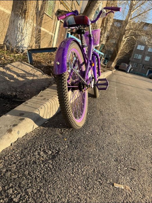 Детский велосипед, для девочки 6-9 лет