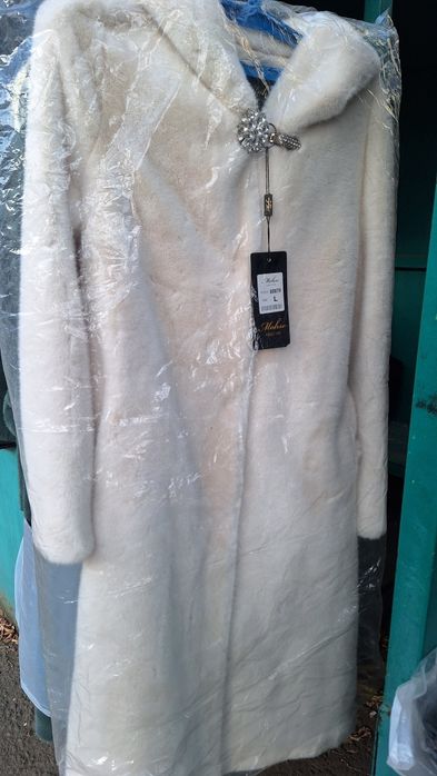 Продам новую шубы Альпак