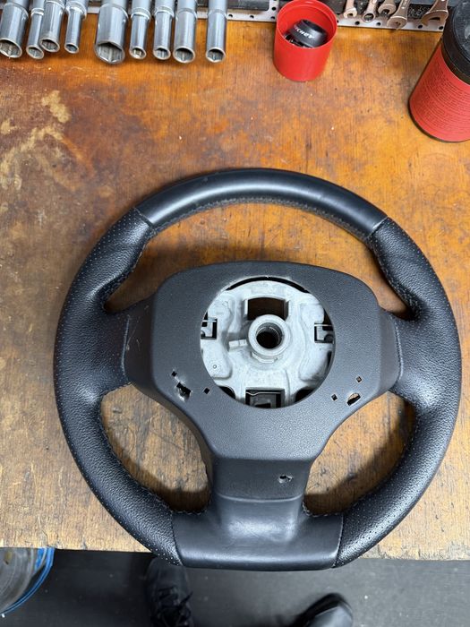 Volan Citroen C3 2011