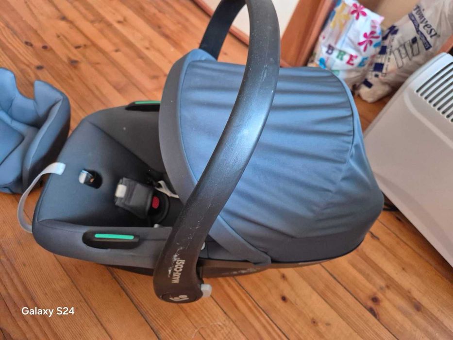 Продавам кошче за бебе Maxi Cosi Pebble S . Подходящ е за деца с височина 40 см до 83 см височина.