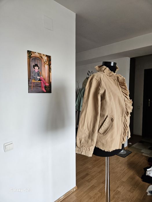 Gecute Zara 9-12 ani .30 lei