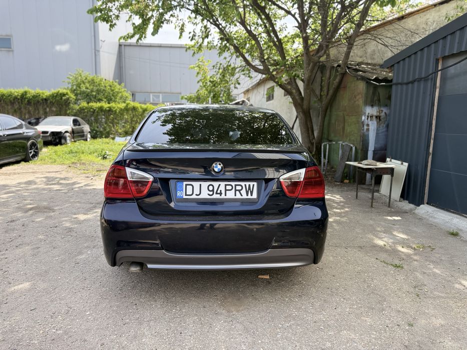 BMW e90 320d m47 automat