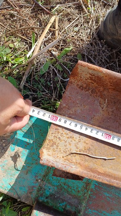 Швеллер в отличном состоянии