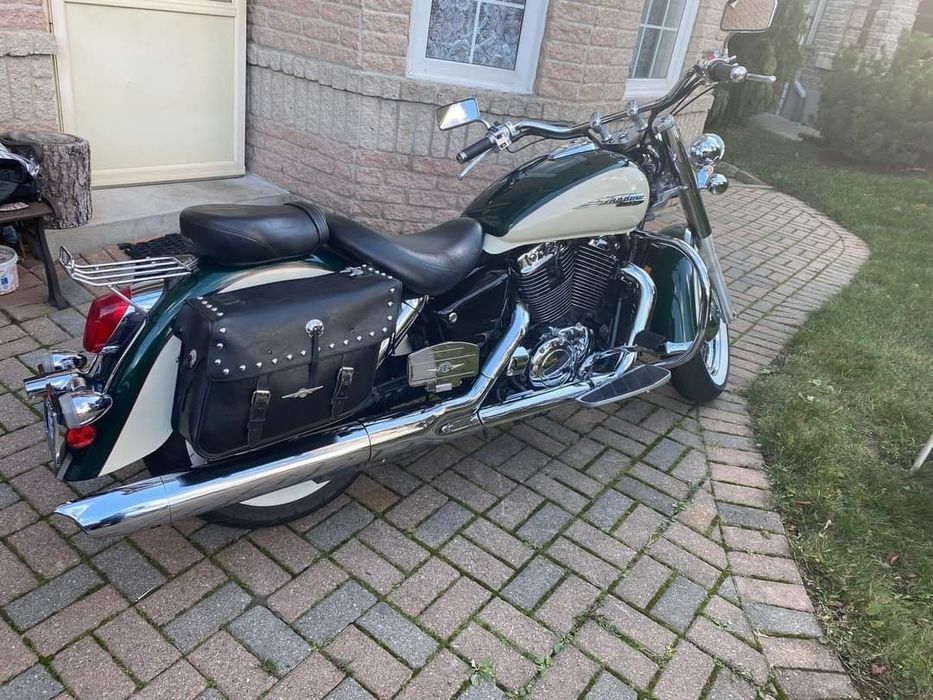 Honda Shadow 1100 Aero