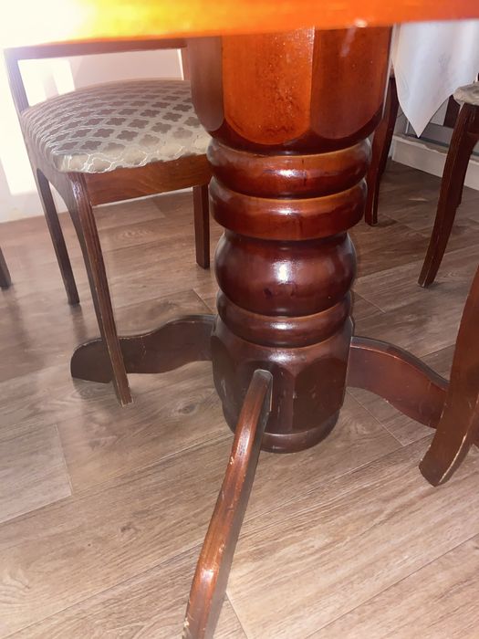 Б/у 14 шт орындыгымен