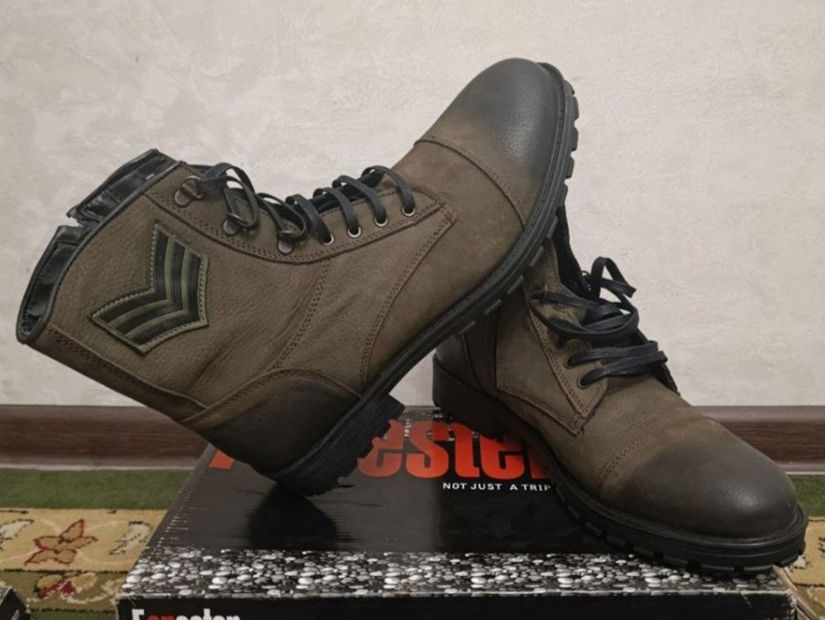 Новые мужские ботинки.Натуральная кожа.