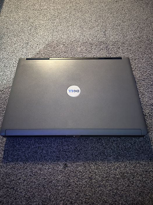 Laptop dell latitude d830 (o balamala stricata)