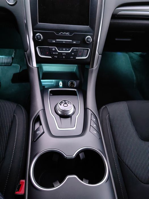 Ford mondeo 2019 2.0 Ecoblue 190 CP