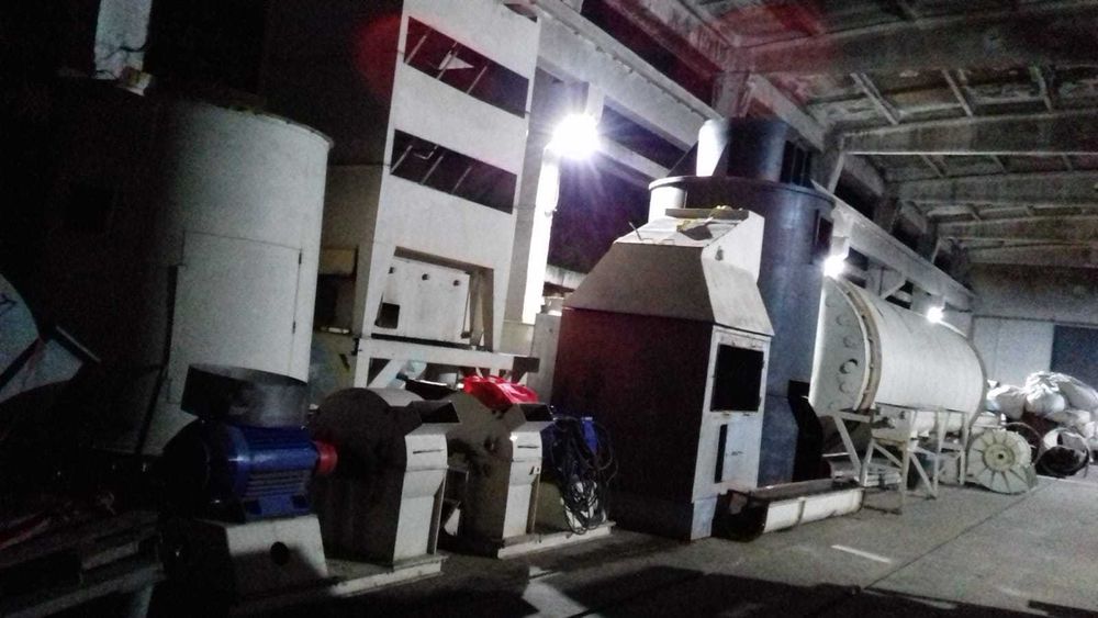 Vând Linie de Brichetare