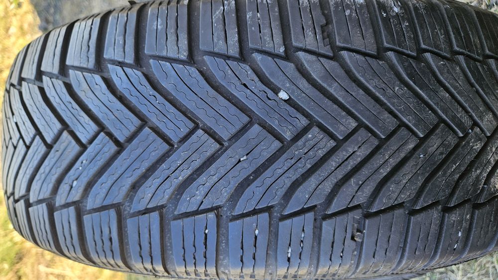 4бр гуми 215 65 16 дот 22 мишелин michelin