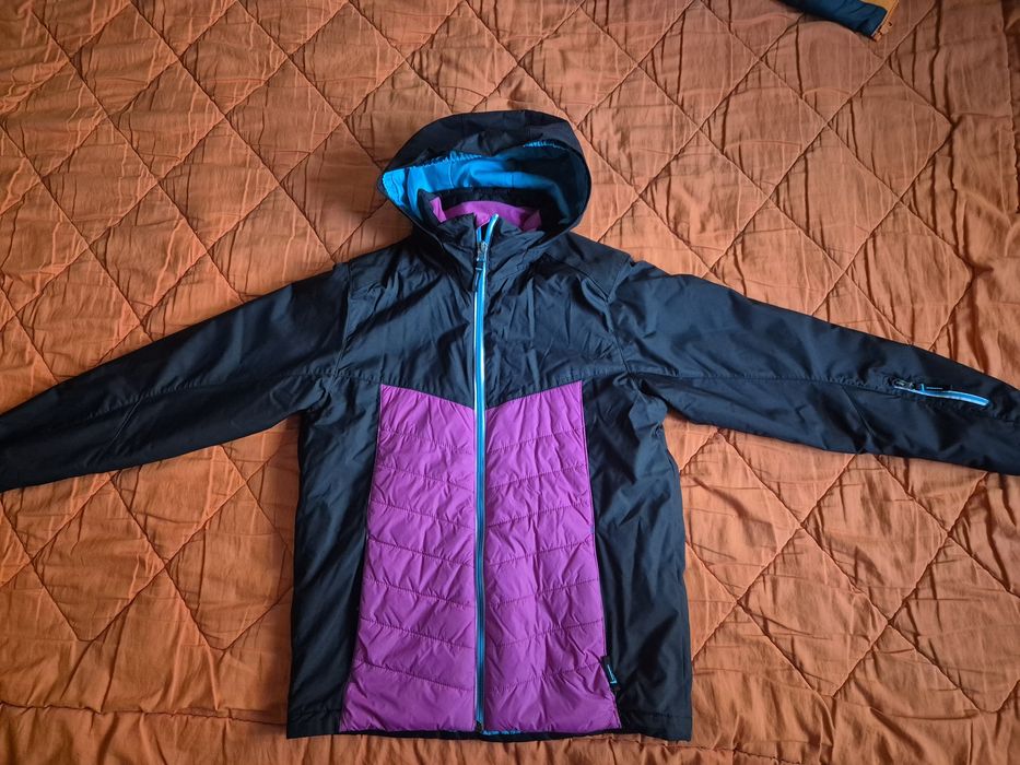 Super Geaca i Decathlon  10-12 ani impermeabila Wedze Decathlon ,