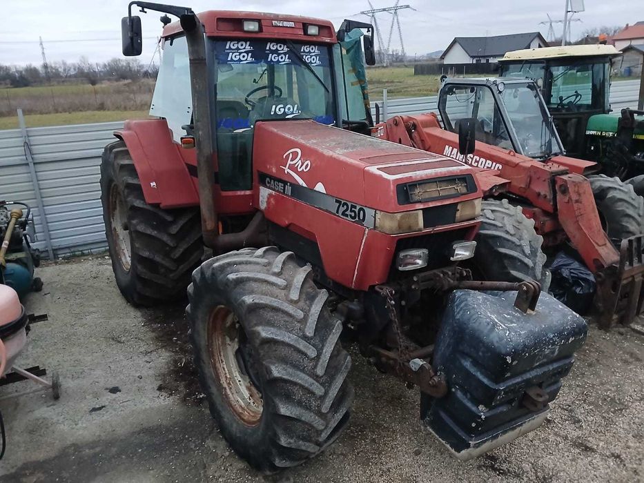 Dezmembrez sau vand intreg Case 7250