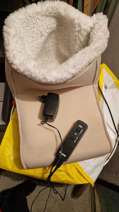 Вибро-масажор с нагривател за крака