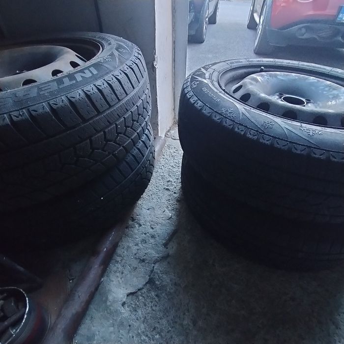 Vand 4 roti (jante + anvelope, Fiat, Opel , Chevrolet, Alfa Mito) de iarna 185 65 15, 4x100 et43